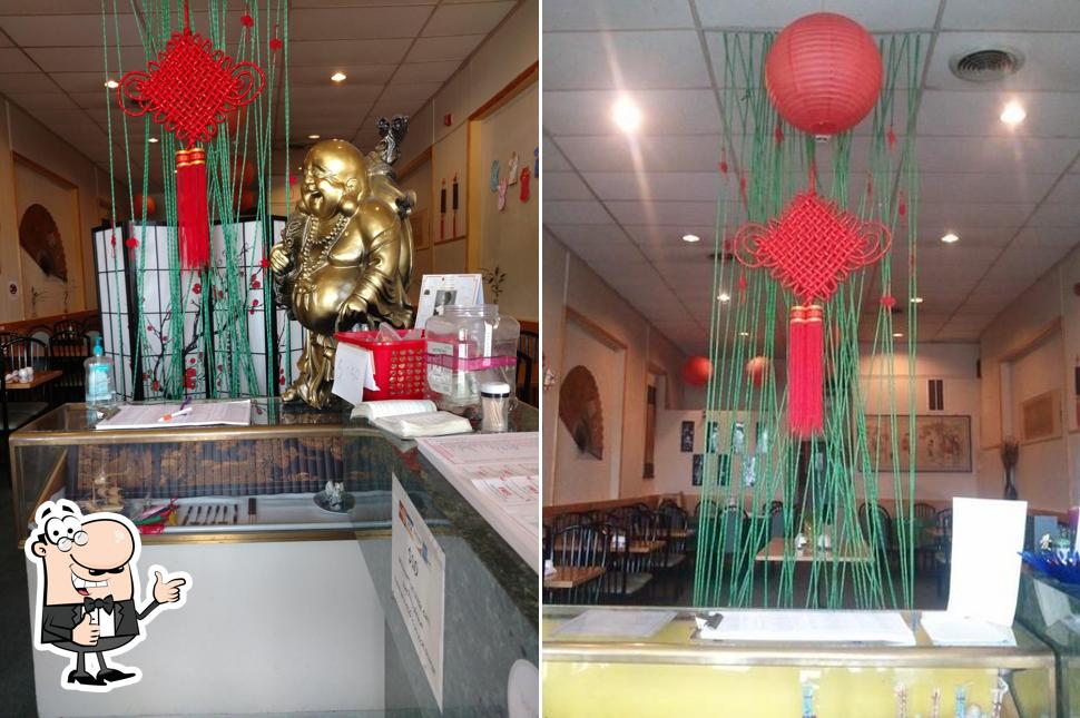 New Chinatown Asian Restaurant