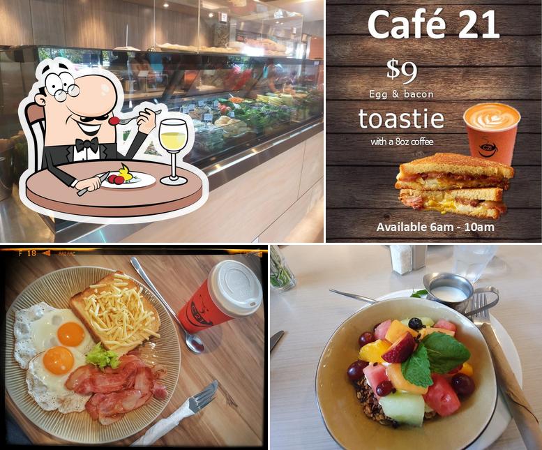 Cafe 21 Smith