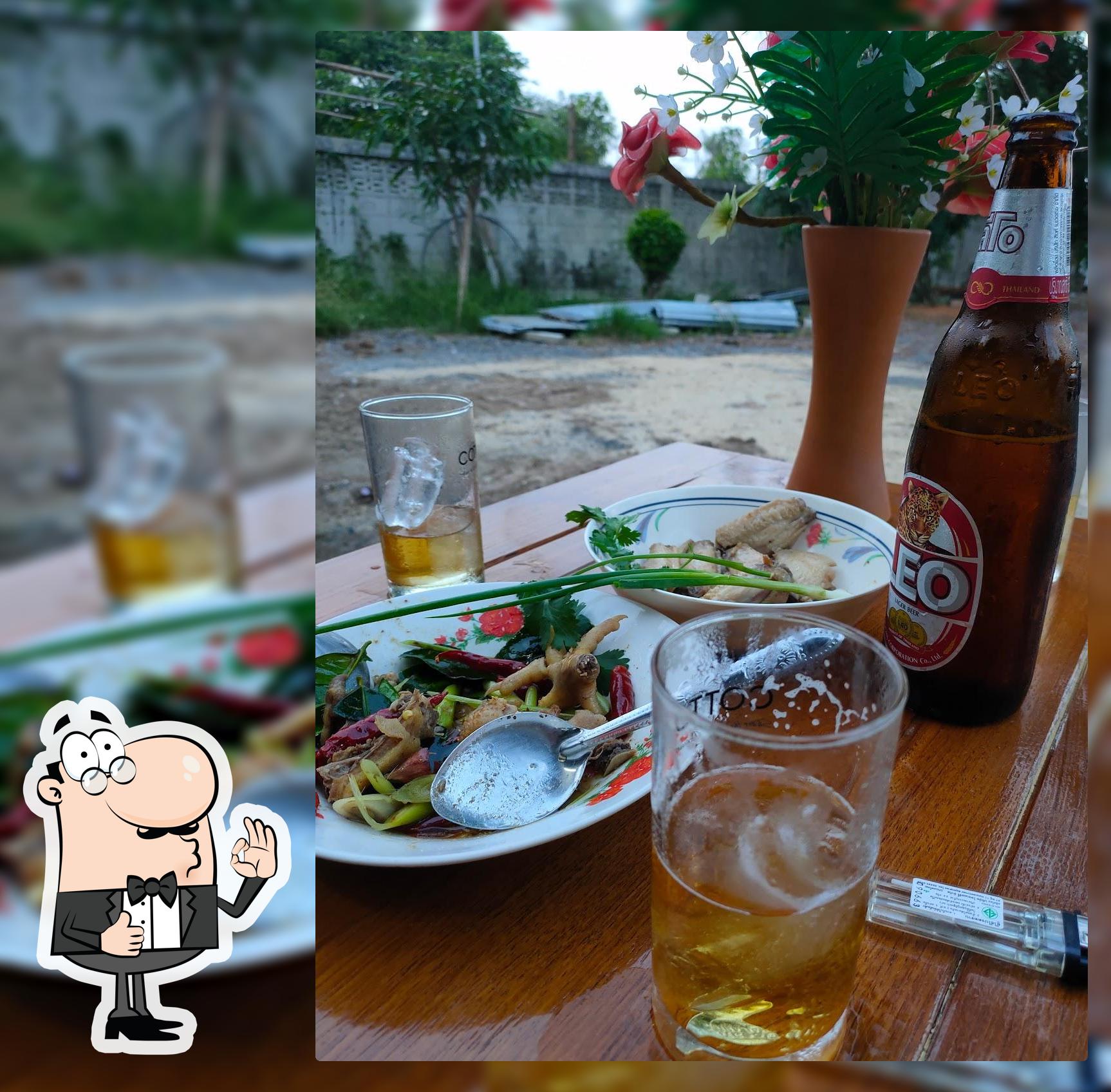 ครัวบ้านสวนกลางนาอาหารไทย(จ่าเเม็ก)