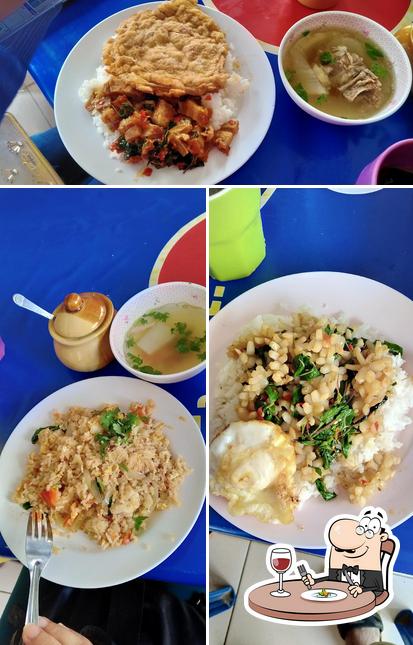 ร้าน ช. โชคอำนวย อาหารตามสั่ง