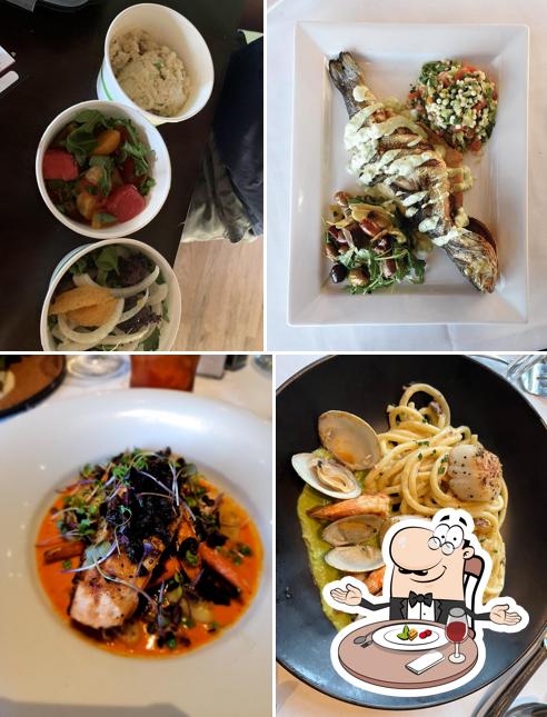 Scott's Seafood Roundhouse