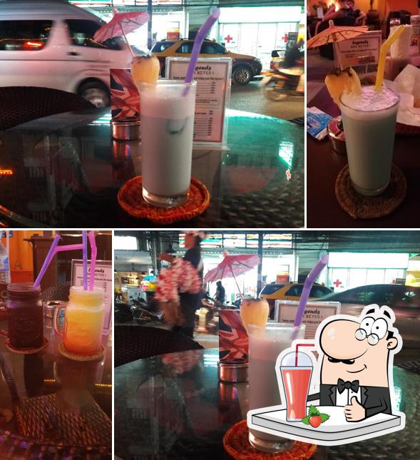 Legends Bar
