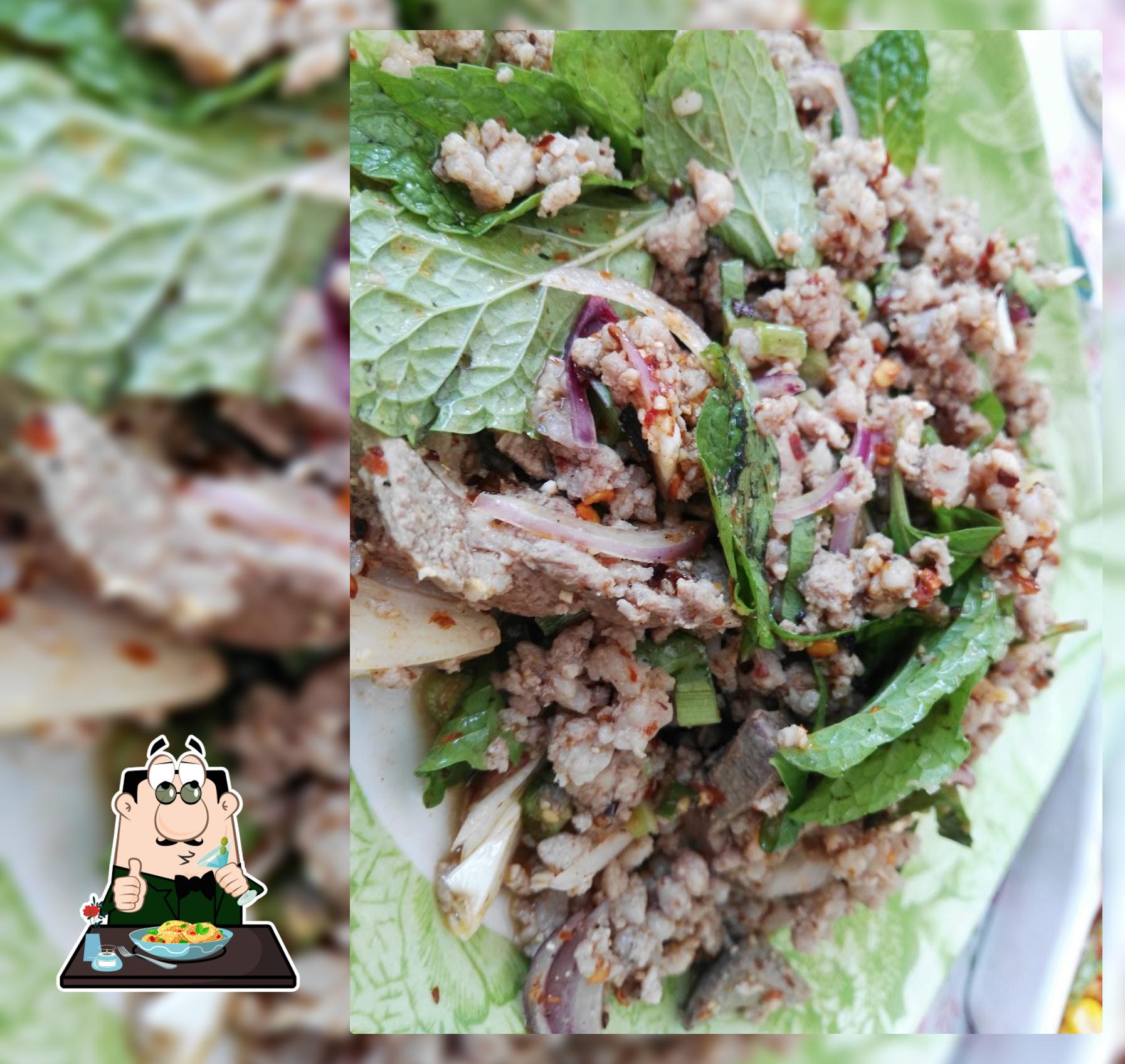 ร้านตาตำแซ่บ