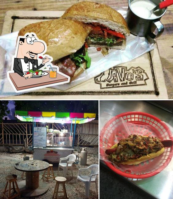 Javo's Burgers Tulum