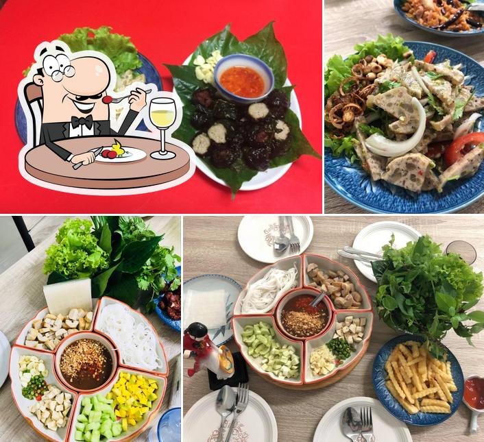 ร้านเพลินพุง แหนมเนือง