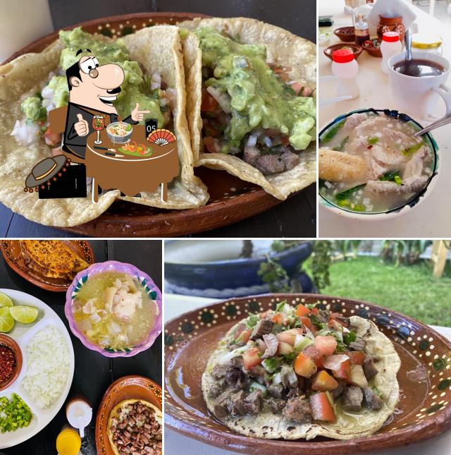 Rico menudo doña Maye sucursal TEPIC
