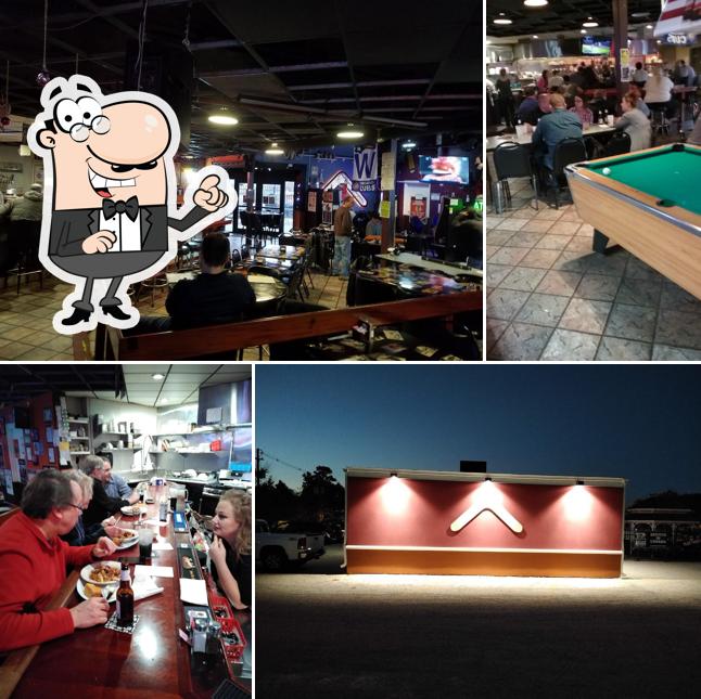 Boomerang's Bar & Grill
