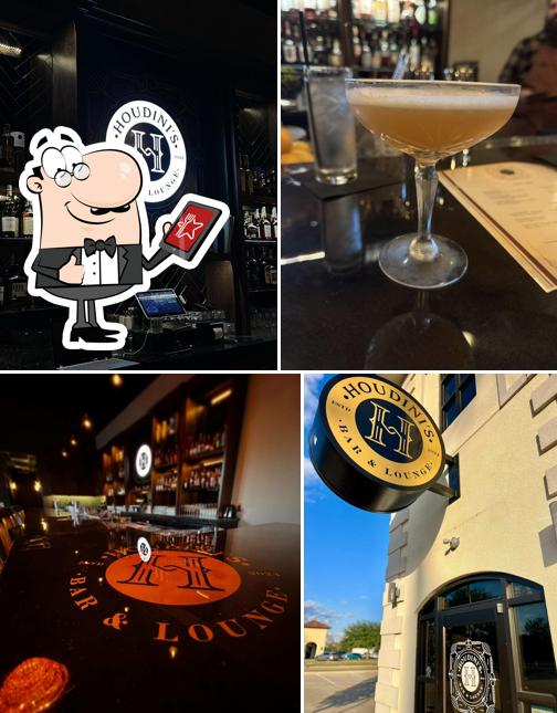 Houdini's Bar & Lounge