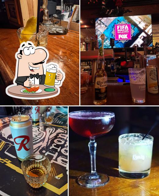 Merchant's Cafe and Saloon