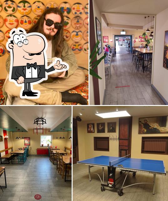 Интерьер "Лао Ли Менделеева"