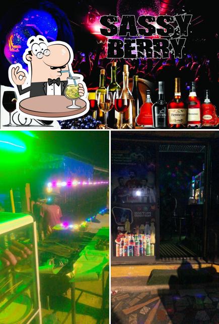 SassyBerry Pub & Sports