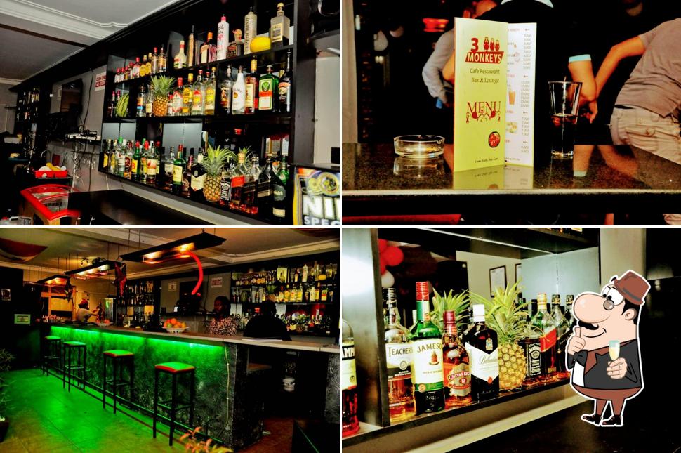 3 Monkeys Bar & Grill