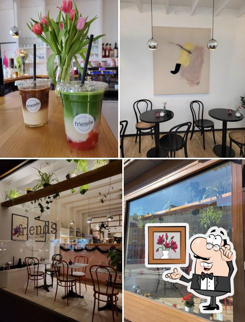 Friends Café