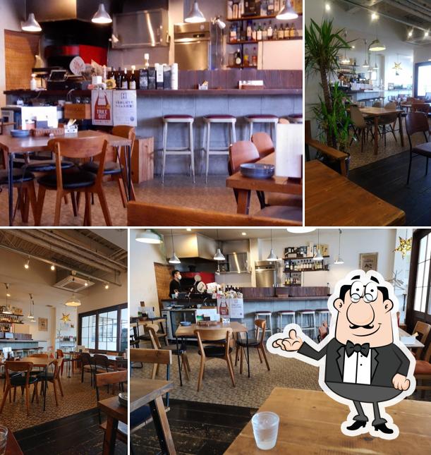 cafe dining wood