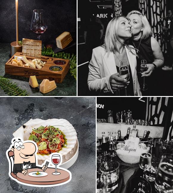 Еда в "Larionov"