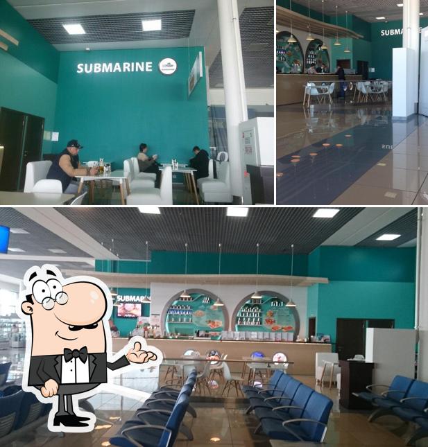Submarine cafe
