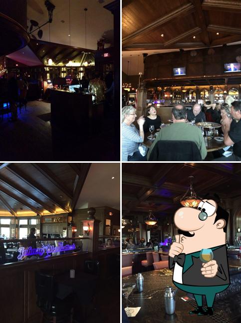 Johnny Manhattan's
