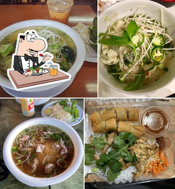 Super Super Pho