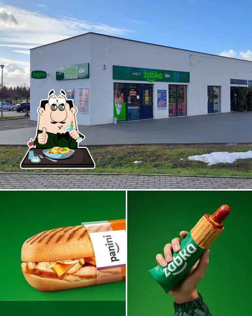 Żabka Prosto z pieca