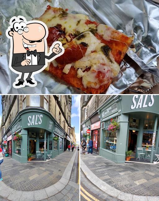 Sal's Famous