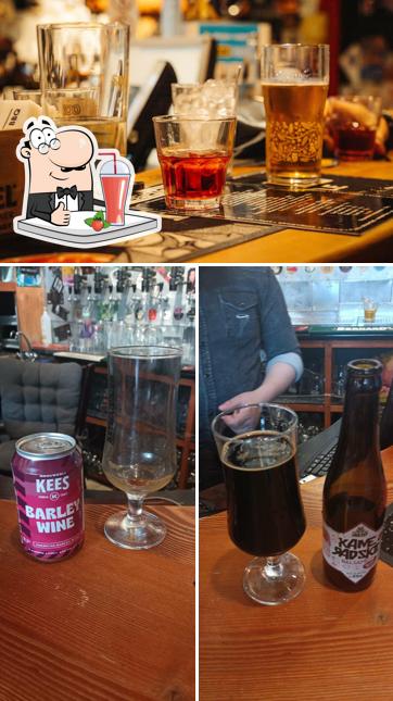 Насладитесь напитками из бара "Бутылочной store & bar"