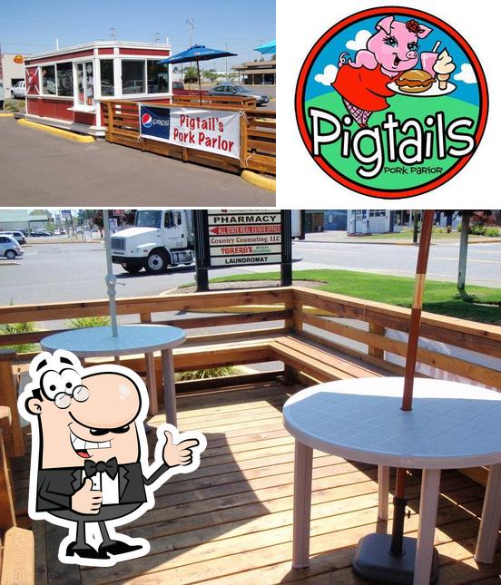 Pigtails Pork Parlor