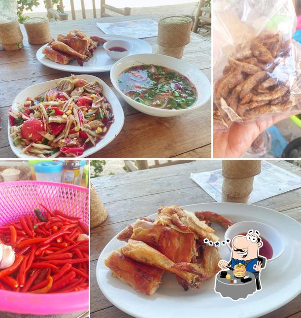 ร้านไก่ย่างเขาสวนกวาง ภูกุ้มข้าว