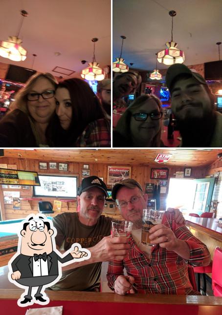 Corner Bar and Grill