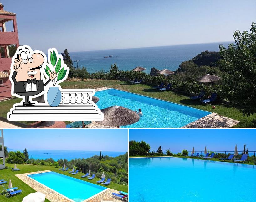 Escape Pool Bar and Restaurant