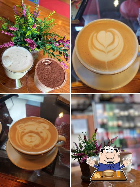 Coffee house une