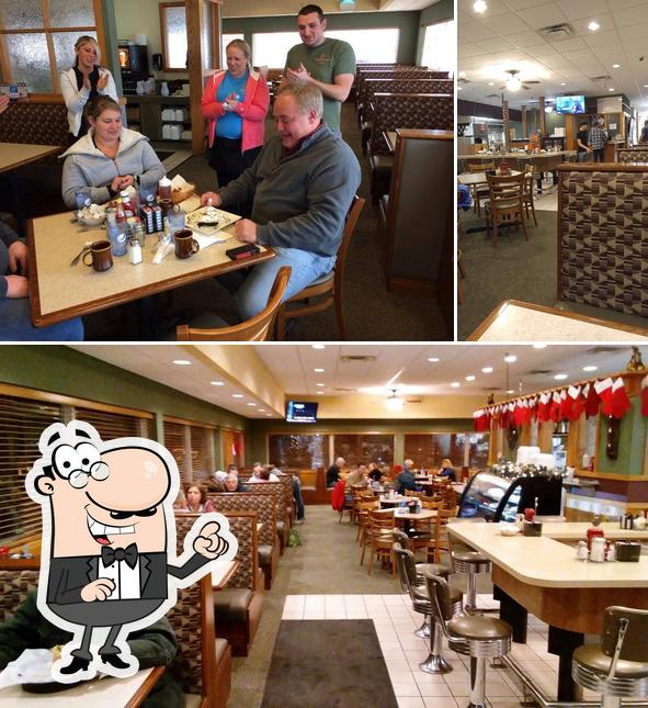 Friendship House Family Restaurant