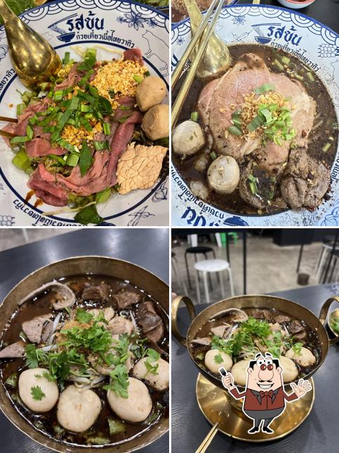 รสข้น ก๋วยเตี๋ยวเนื้อไทยวากิว สาขารังสิตคลอง1