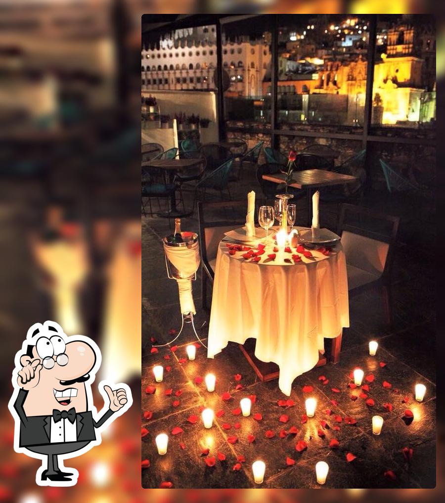Aroma's Italian Restaurant