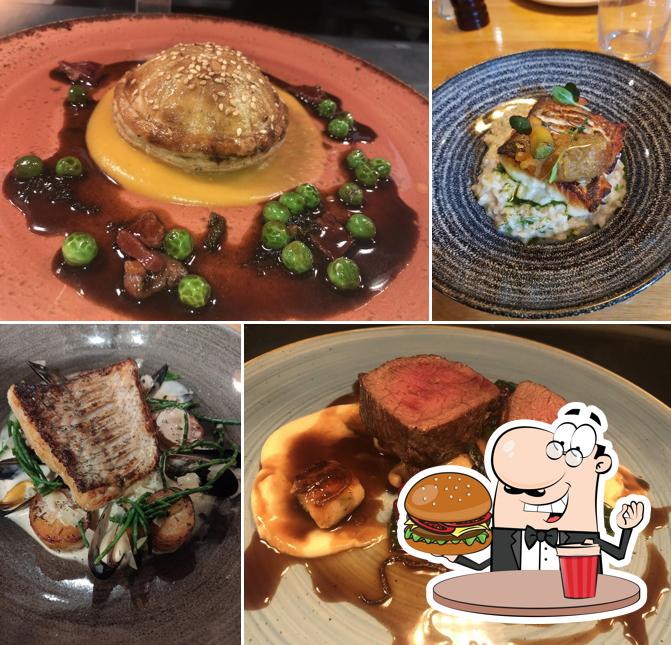 Oak Room Restaurant