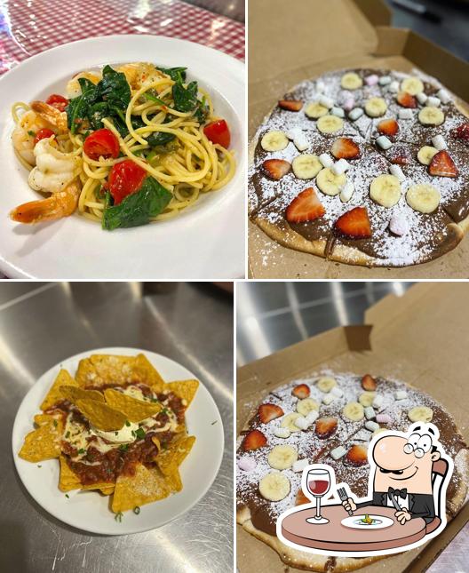 Midnight Pizza Cafe
