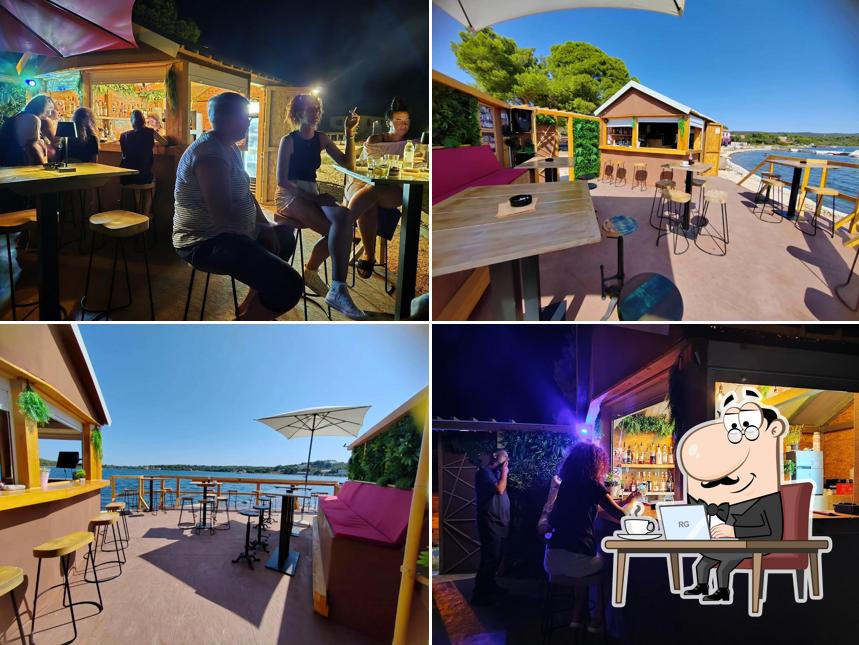 Beach bar Memento