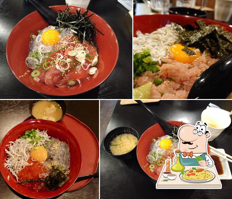 生しらす海鮮丼と海鮮焼 那智家