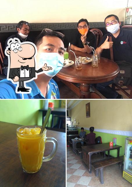 Waroeng 49