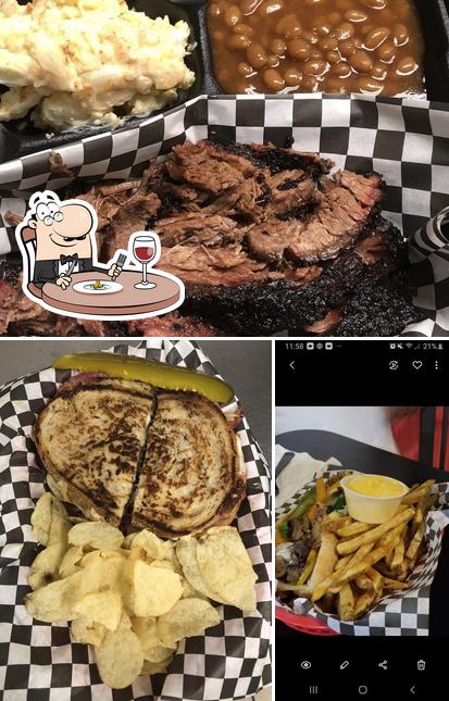 Deejays Grille