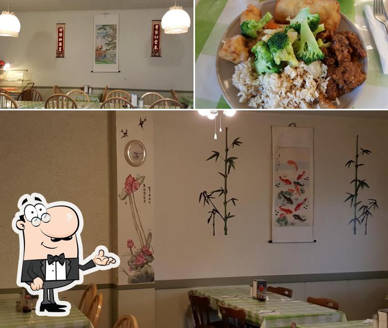 Golden River Restaurant