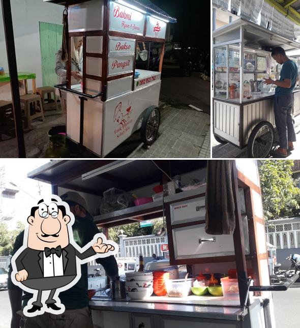 Bakmi Ayam dan Jamur