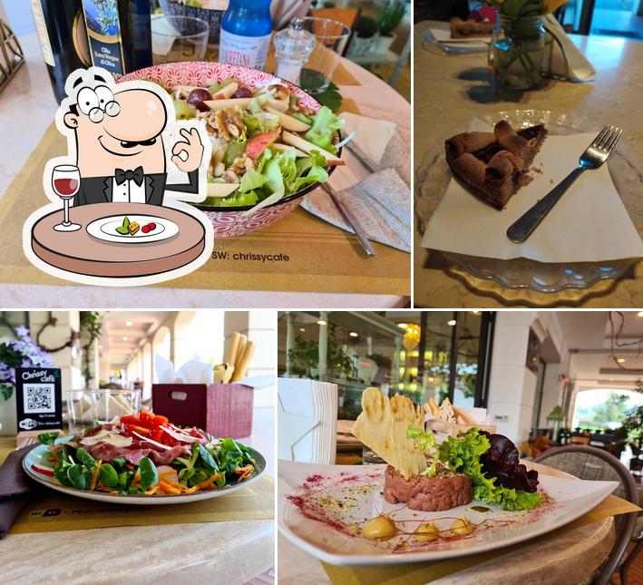 Chrissy Cafe'