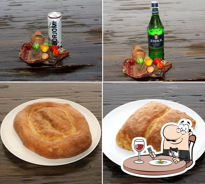 Мельница у дома