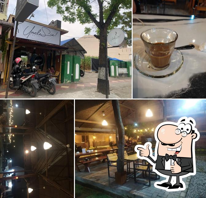 UNCLESIX COFFEE & EATÈRY