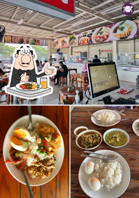 ร้านอาหารไทไท (สาขา3)