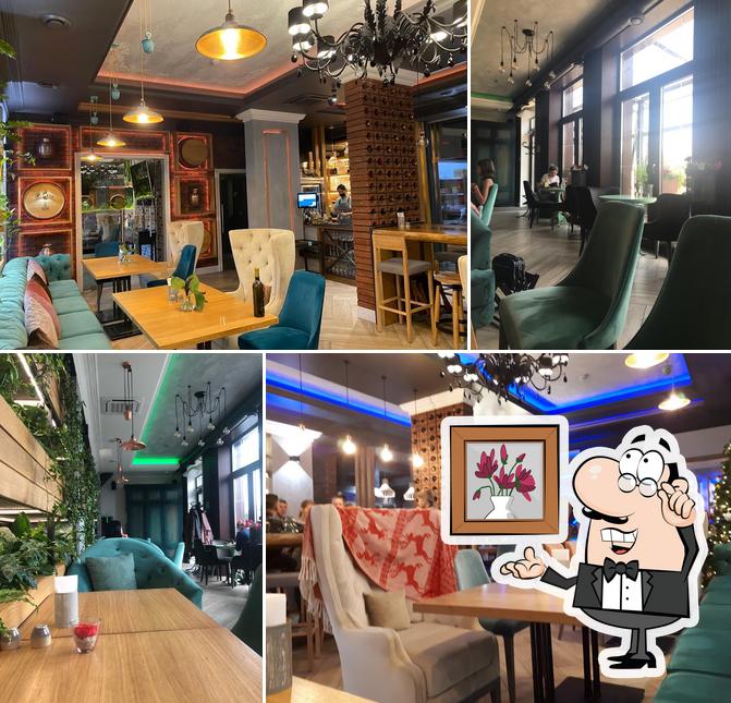 Cafe de Vino