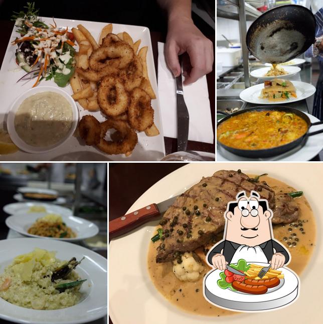 RaceTrack Cafe