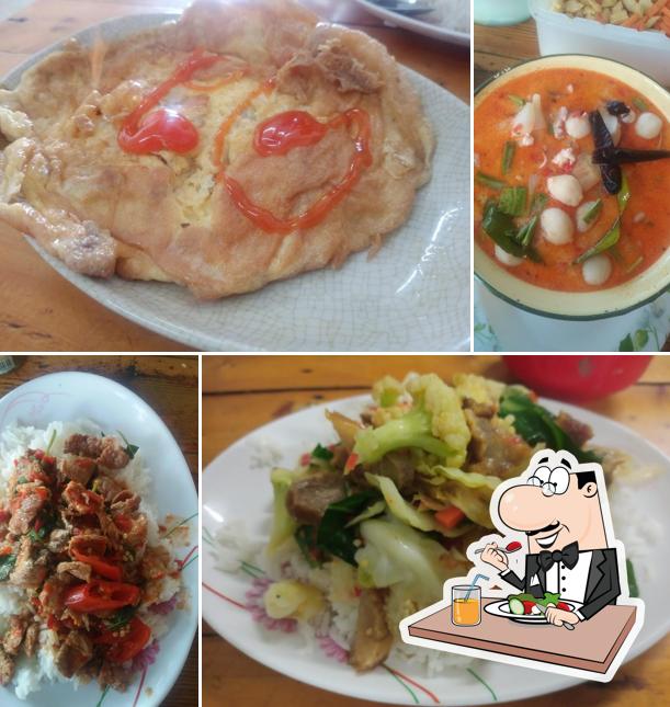 อาหารตามสั่ง 3 พ.