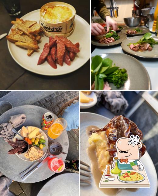 Four Hands Restaurant