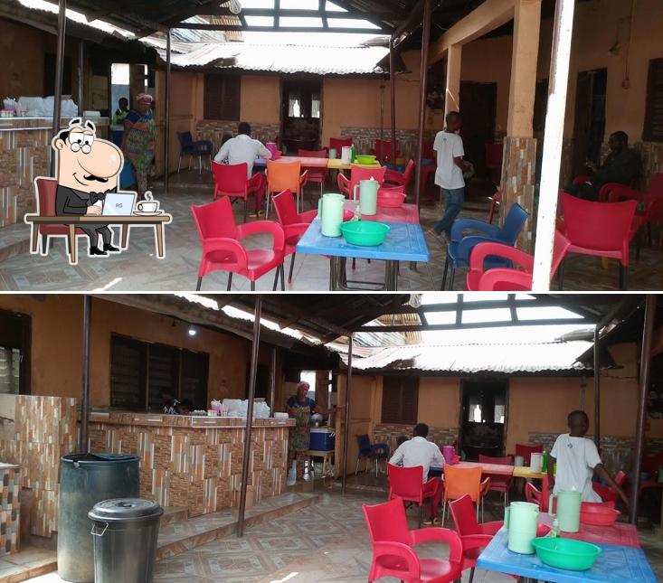 Day By Day Chop Bar